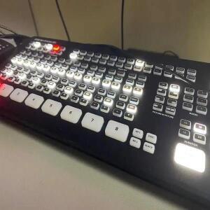 Blackmagic Design ATEM Mini Extreme Pro ISO 라이브 스트림 스위처 멀티뷰 및 녹화 새로운 기능