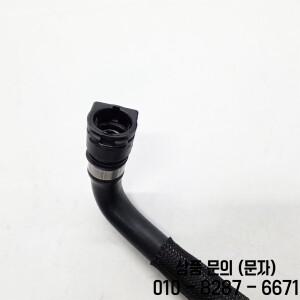 LR094099 E PACE 레인지로버 호환 이보크 디스커버리 스포츠 2.0L 오일 쿨런트 호스 J9C4887