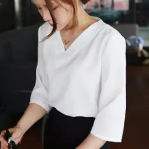 티셔츠 블라우스 정장 캐주얼룩 브이넥 이너 여성복 여자상의옷
