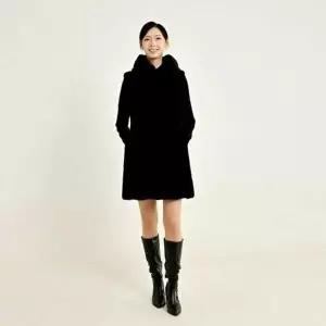 우진모피(WJ) 코펜하겐퍼 휘메일풀스킨 블랙 롱밍크베스트 국내생산 본사직영