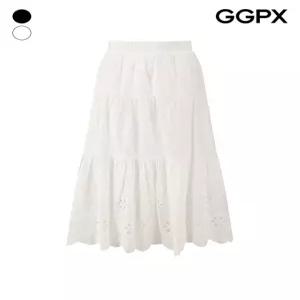 꽃 펀칭 레이스 롱 스커트 GQ5SK009F