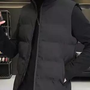 [모로엠] 남성 겨울 데일리 포켓 패딩조끼 ON-VEP-QWD38C26