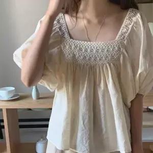 CWTB6651 스퀘어넥블라우스 스퀘어넥펀칭블라우스