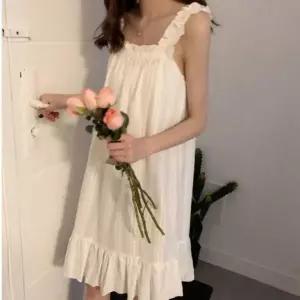 [제이큐]여성 홈웨어 파자마 치마 민소매 프릴 여름 원피스 잠옷