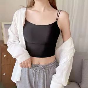 치치 투라인 크롭 나시티