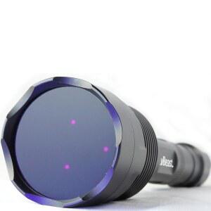 UVBEAST V3 365NM 블랙 라이트 UV 플래시라이트 고출력 및 장거리 사용 가능 | 고화질 자외선 전문 등급 빔 상업용 미국 재고 제작