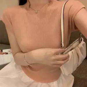 러블리 슬림핏 여성 리본 포인트 스트랩 골지 니트탑