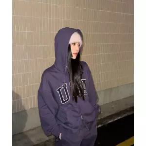 WHO.A.U USA Over fit Hood Zip-up / WHMZG2291U 123526