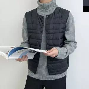[모로엠] 남성 투웨이 넥라인 경량 패딩 조끼 DM-VEP-Q2LOTTJW2000