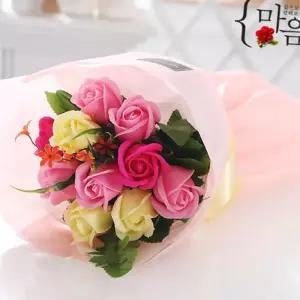 (올핀)장미 꽃다발 10송이 핑크 로즈데이 성년의날 부부의날