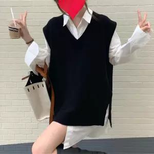 루즈핏 브이넥 조끼 블랙 니트베스트 셔츠레이어드룩