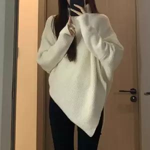 터틀넥 언발란스 가오리핏 긴팔 골지니트티 NF-1004859