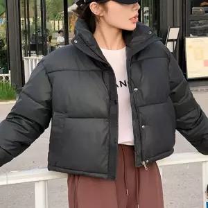 여성 오버핏 겨울 아우터 점퍼 크롭 베이직 데일리 하이넥 보온 숏 패딩