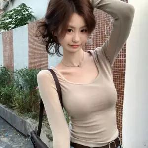 여성 슬림핏 심플 U넥 긴팔 티셔츠