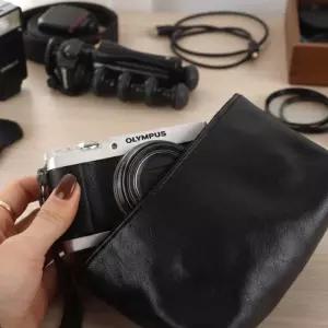 디카케이스 중형파우치 가죽 디카 카메라 파우치 중형 블랙 자석으로닫는 자석여닫이식