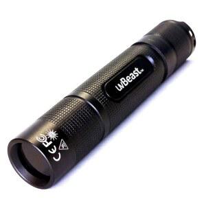 UVBEAST V3 365NM 미니 블랙 라이트 UV 플래시라이트 | 고화질 순수 자외선 업그레이드된 5코어 LED 미국 재고 제작
