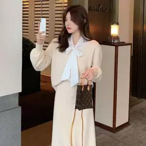 란우 코디피셜 써니 니트 가디건+롱스커트 뒷트임