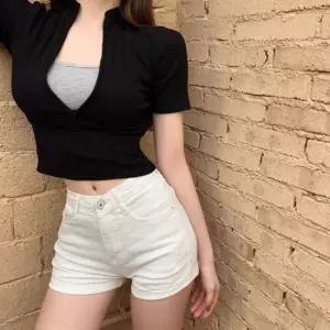 스판반바지 여성 2컬러 슬림핏 하이웨스트 핫팬츠 데님 숏팬츠
