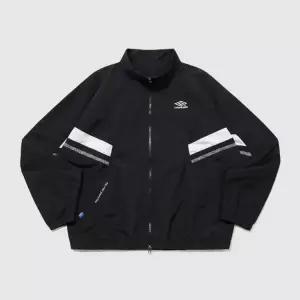 [엄브로] 트랙 우븐 바람막이 자켓 블랙 UR121CJK13BLK 931277