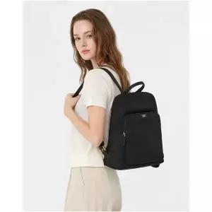 닥스 [25SS [스테디셀러 블랙 로고장식 나일론 백팩 WCBA5E691BK 510136
