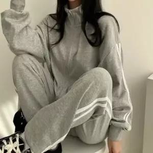 [텐바이텐]2컬러 집업 트레이닝복 조거팬츠 옆두줄 세트 여자