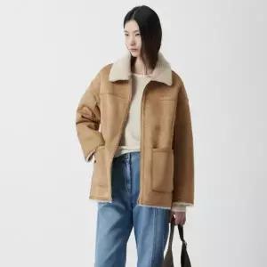[롯데백화점]쥬크 페이크레더 하프 집업 무스탕 Z254PSF654