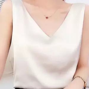 이너 민소매 v넥 슬림핏 데일리 오피스 여성 블라우스