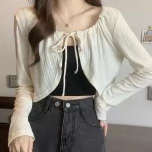 친절한탄씨 가디건 코디 데일리룩 크롭 여성 볼레로 레이어드 아우터 스트링 숏 긴팔 니트