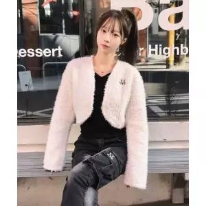 MUCENT 모브린 퍼 볼레로 가디건 2컬러 2317600