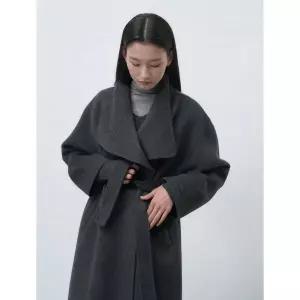 제너럴아이디어 GENERALIDEA 핸드메이드 숄카라 롱코트 [CHARCOAL] WBE4L10539 WBE4L10539GR 151134