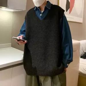 남성 데 브이넥 2컬러 니트 조끼 베스트