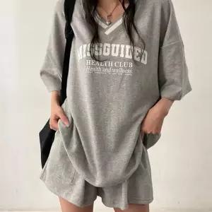 여자 데일리 루즈핏 브이넥 반팔반바지 트레이닝 셋업 트레이닝복 LWF5253B 여성티셔츠 상하의