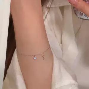 [라일리쥬얼리] Rly 국내제작 여성 데일리 하트 큐빅 열쇠 펜던트 드