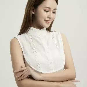 펀칭 레이어드 케이프 플리츠 차이나 프릴 페이크 목폴라 탈부착 블라우스 카라