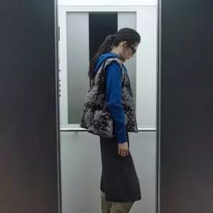 [LAP](대전신세계)PAISLEY BUCKET BAG AR7ABA41
