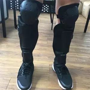 예초기 안전 보호대 벌초 작업 풀베기 예초기 무릎 보호대 다리 농업용 농작업 작업용 장비 농부 야외 정원