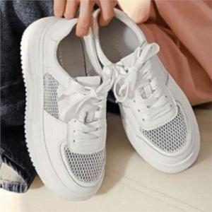 여성 키높이 스니커즈 여성 통굽 스니커즈 데일리 캐주얼 가죽 메쉬 운동화 레더 어글리 런닝