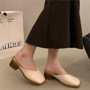 여성 뮬 블로퍼 여성 사선 뮬 데일리 베이직 절개선 가을