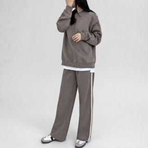 모카 여성 여자 추리닝 테잎 커플 사선 라인 빅사이즈 가을 트레이닝복 차콜 운동복 간절기 츄리닝