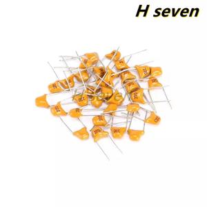 50pcs 50V 모놀리스 커패시터 22/30/33/100/220/470pF 102/103/104/105 100NF 1UF ±10%