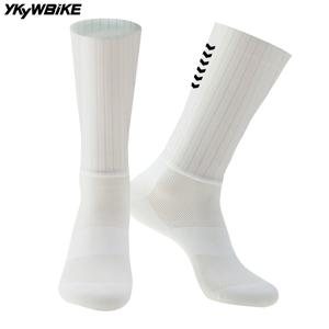 YKYWBIKE 미끄럼 방지 실리콘 에어로 양말  화이트 라인 사이클링 양말  남성 자전거 스포츠 러닝 자전거 양말