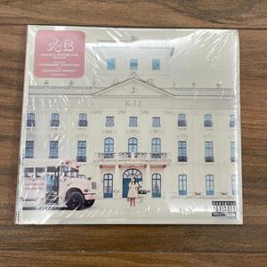 멜라니 마르티네즈 K-12 CD+DVD 세트 컨셉 앨범 풀 레이팅 영화(히트곡 스트로베리 쇼트케이크 & 런치박스 프렌즈 포함)