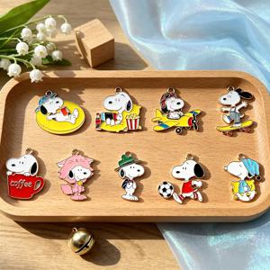 9pcs 스누피 만화 참 장식품 금도금 합금 금속 에나멜 펜던트 쥬얼리 만들기 목걸이 팔찌 전화 액세서리