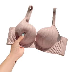 2026년 신제품 작은 가슴을 위한 푸쉬업 브라, 초두꺼운 6CM 패드, 스틸 링 없음, 편안하고 섹시한 리프트 란제리, 납작한 가슴을 가진 여성을 위한