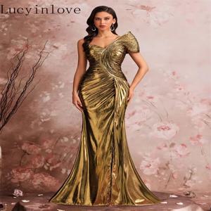 Lucyinlove 럭셔리 슬랜티드 숄더 피쉬본 이브닝 드레스 여성 허리 조이는 머메이드 웨딩 파티 우아한 롱 포멀 프롬 드레스