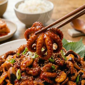 대형마트 연간 150억! 맛있게 매콤한 용두동 쭈꾸미 볶음 600g*2 외