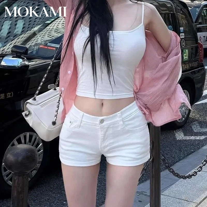 새로운 한국 스타일 화이트 로우 웨이스트 데님 반바지 여성용 스트레치 스키니 슬림핏 A라인 힙 랩 핫팬츠 Y2K 트렌디 진 반바지