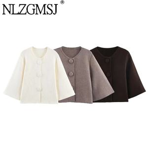 Nlzgsmj 2026 여성 패션 브라운 버튼 장식 니트 스웨터 빈티지 반팔 여성 레저 레이디 스웨터 Y2k