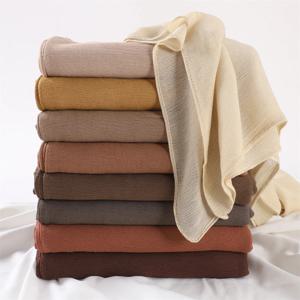 41 색상 빅 사이즈 80*190cm Crinkle Cotton Scarf Head Hijab Wrap 솔리드 여성 Shawls Femme 레이디 머리띠 이슬람 Hijabs Store