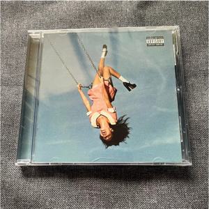 모던 팝 오디오 CD, 독특한 개성 있는 보컬 연주가 돋보이는 디스크, 재생용 표준 하드 플라스틱 케이스